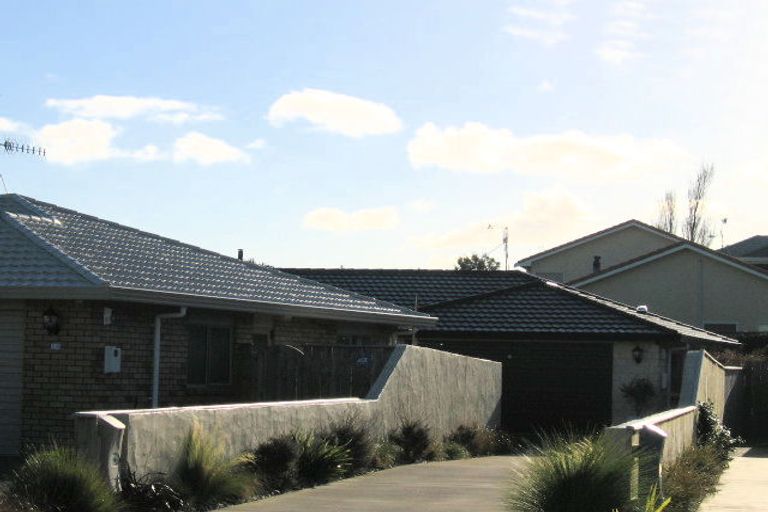 Photo of property in 16 Meadow Court, Paraparaumu, 5032