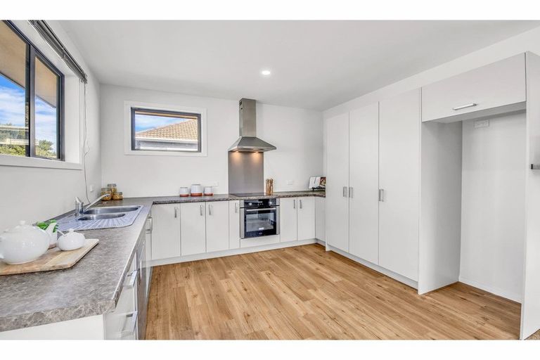Photo of property in 24 Sinclair Street, New Brighton, Christchurch, 8083
