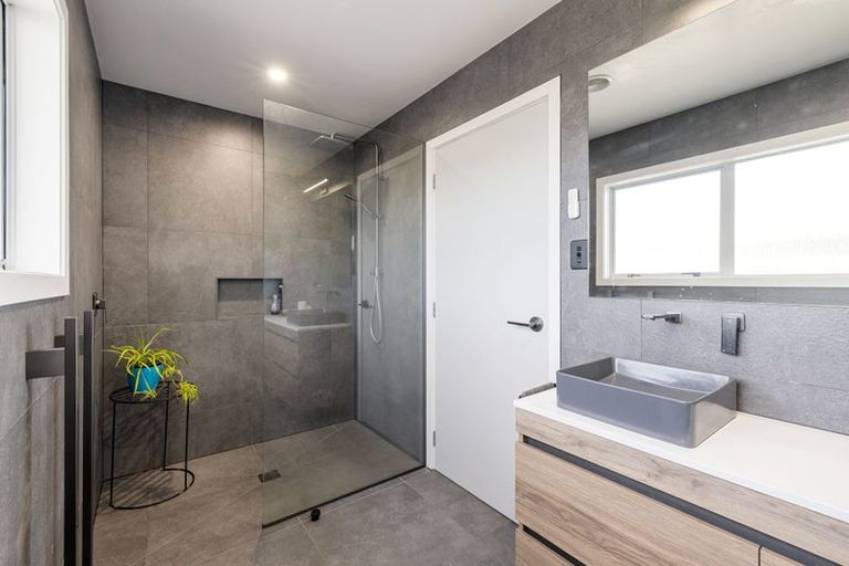 Photo of property in 17 Taksan Place, Pukete, Hamilton, 3200