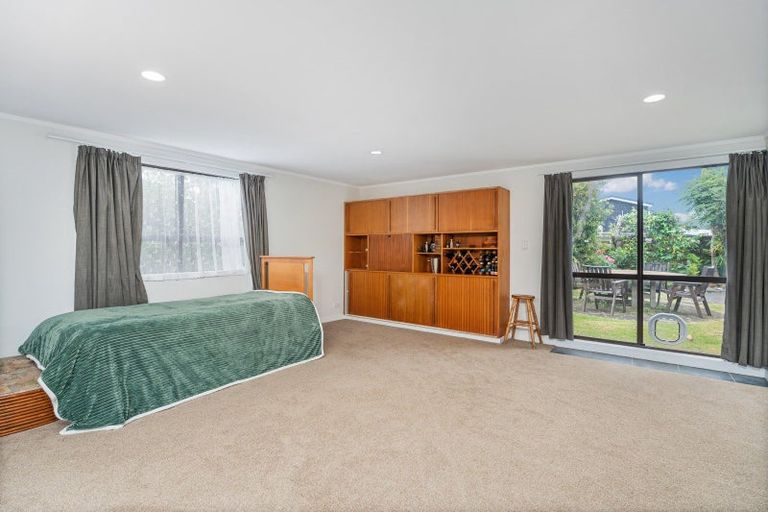 Photo of property in 8 Parkland Place, Whitianga, 3510