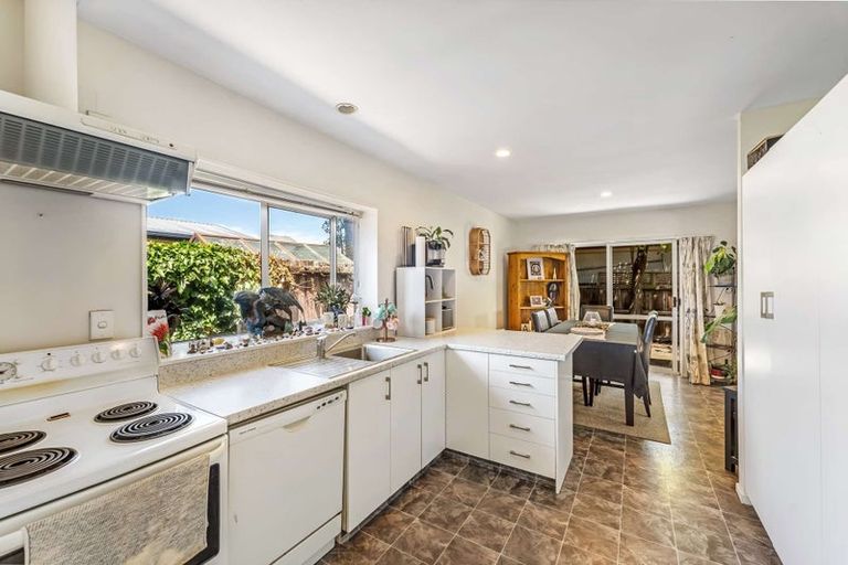 Photo of property in 2/25 Manuka Street, Mairehau, Christchurch, 8013