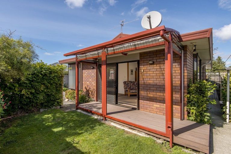 Photo of property in 45a Woodville Street, Edgeware, Christchurch, 8013