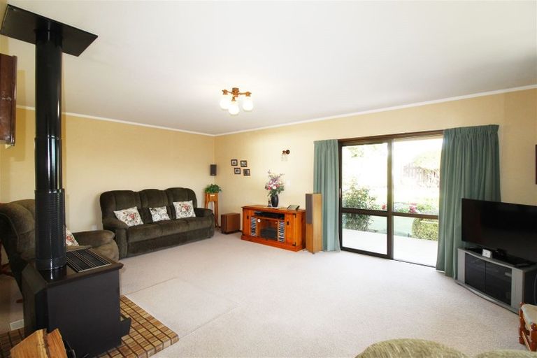 Photo of property in 20 Magdala Street, Kakanui, Oamaru, 9495