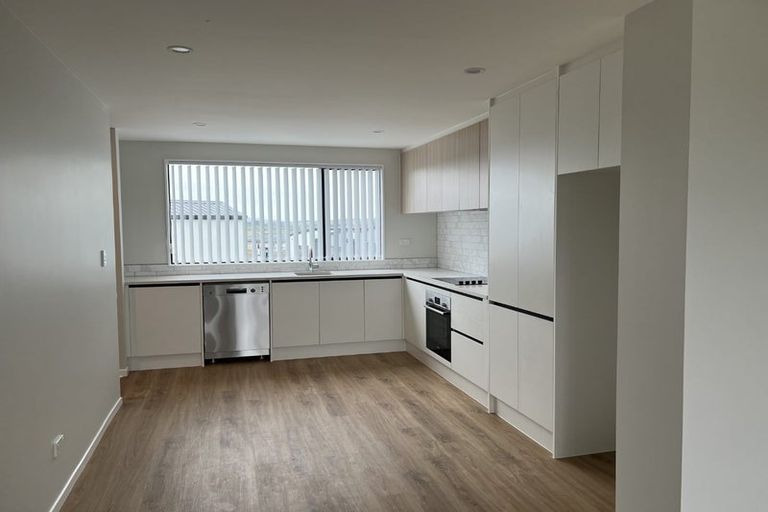 Photo of property in 171b Wainui Road, Silverdale, 0932