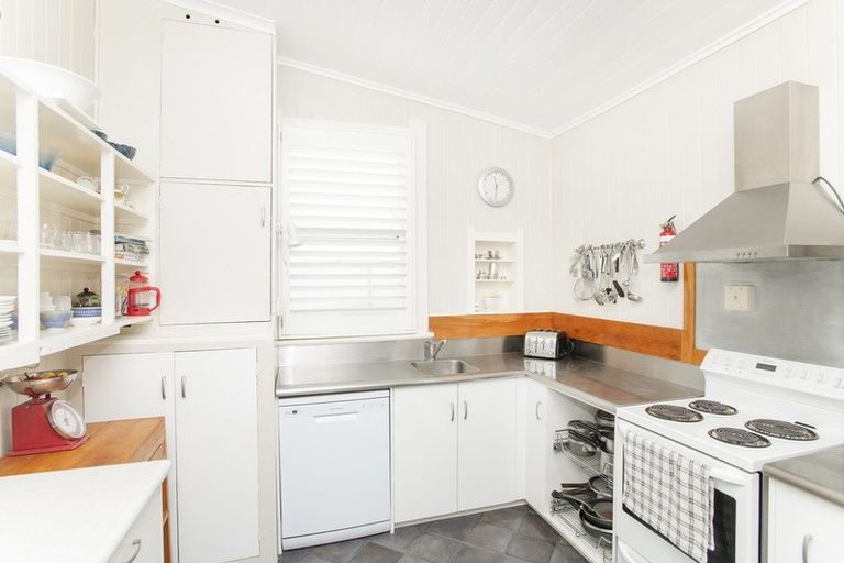 Photo of property in 6 Iranui Road, Inner Kaiti, Gisborne, 4010