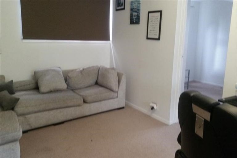 Photo of property in 33 Matipo Road, Mairangi Bay, Auckland, 0630