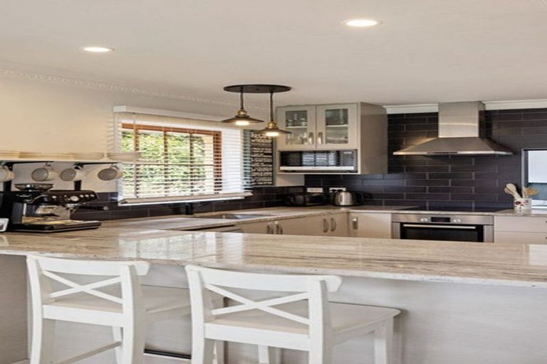 Photo of property in 123a Taylor Street, Cambridge, 3434