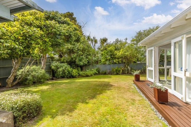 Photo of property in 37 Beauchamp Street, Karori, Wellington, 6012