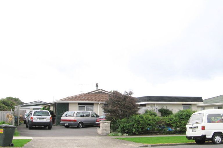 Photo of property in 22 Kapanui Road, Waikanae, 5036