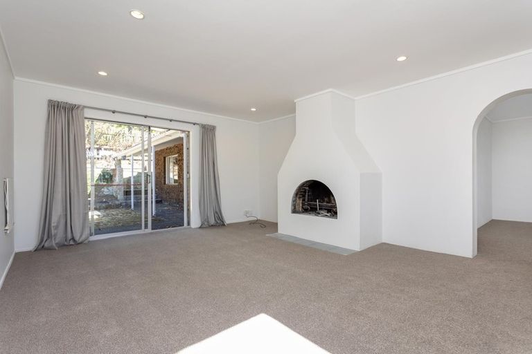 Photo of property in 36 Stapleford Crescent, Browns Bay, Auckland, 0630