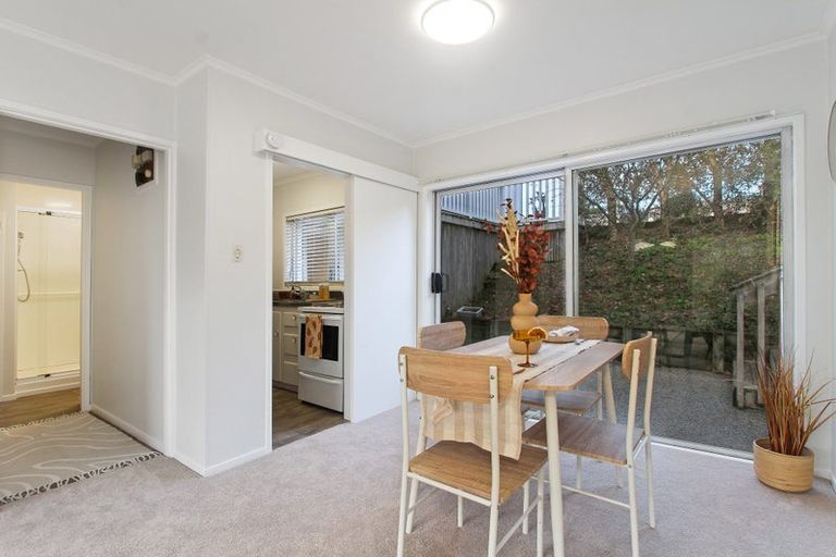 Photo of property in 2/11 Ripon Crescent, Meadowbank, Auckland, 1072