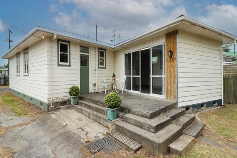 Photo of property in 58 Johnstone Street, Masterton, 5810