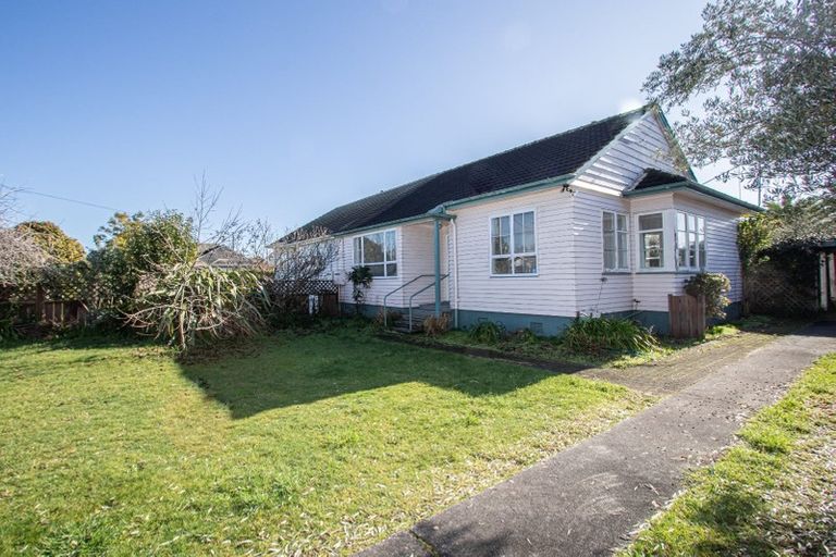 Photo of property in 76 Williams Street, Cambridge, 3434