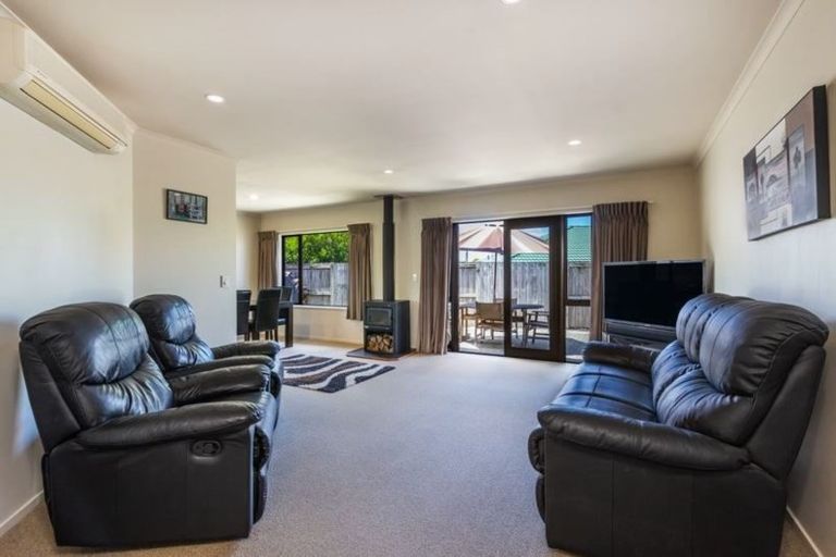 Photo of property in 29 Acacia Bay Road, Nukuhau, Taupo, 3330