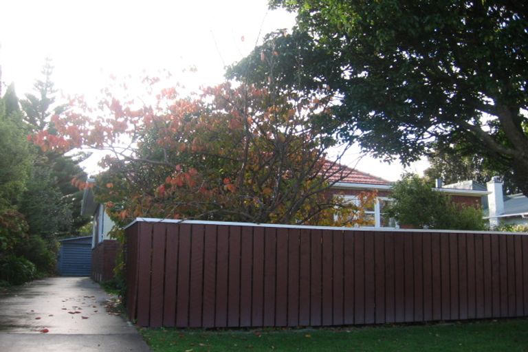 Photo of property in 17 Rodney Street, Waiwhetu, Lower Hutt, 5010