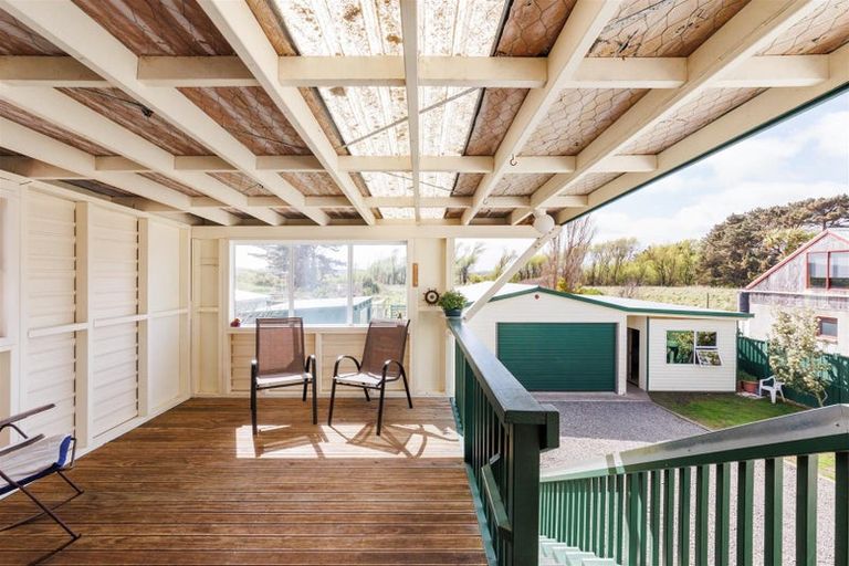 Photo of property in Build Inn, 1942 Parewanui Road, Parewanui, Bulls, 4894