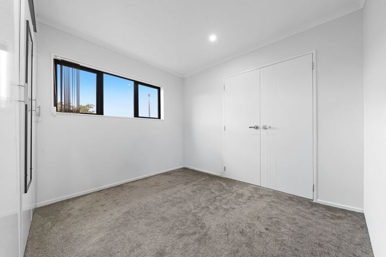 Photo of property in 25a Leaver Place, Weymouth, Auckland, 2103