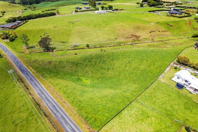 Photo of property in 182 Ohanga Road, Onaero, Urenui, 4383