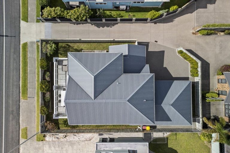 Photo of property in 606a Papamoa Beach Road, Papamoa Beach, Papamoa, 3118