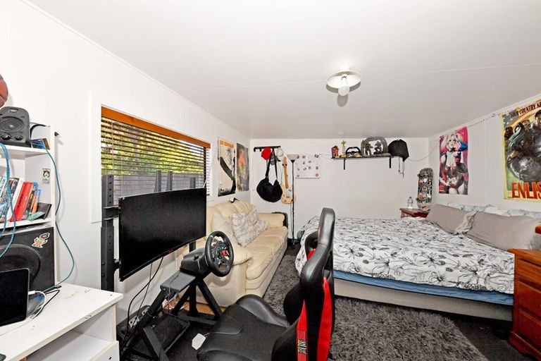 Photo of property in 133 Estuary Road, South New Brighton, Christchurch, 8062