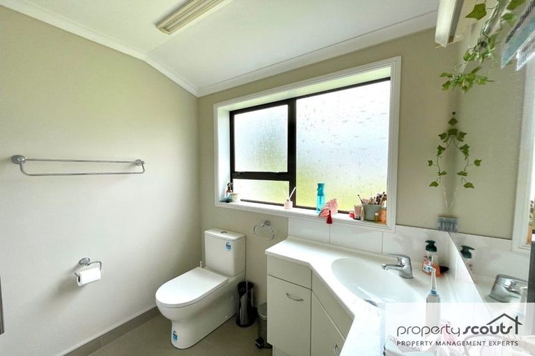 Photo of property in 3 Highlands Place, Highlands Park, New Plymouth, 4312