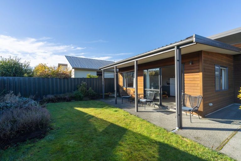 Photo of property in 21 Pop Andrew Drive, Te Anau, 9600