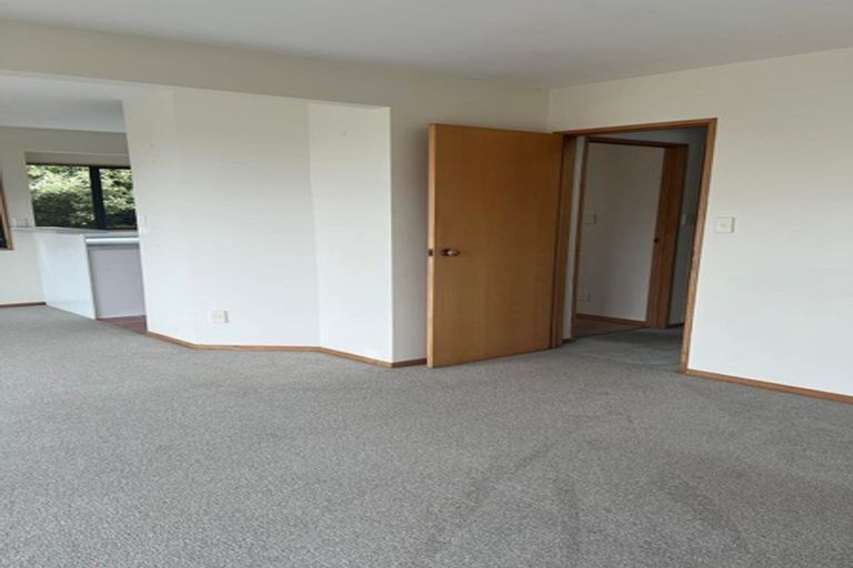 Photo of property in 6/96 William Bayes Place, Red Beach, 0932