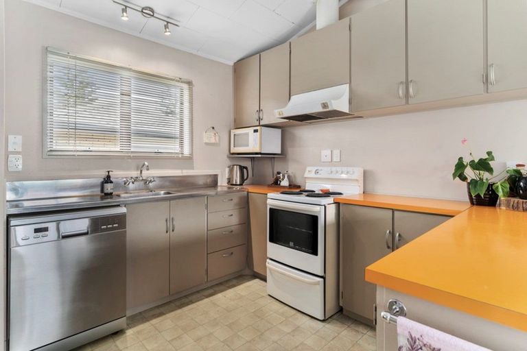 Photo of property in 50 Eversham Road, Mount Maunganui, 3116