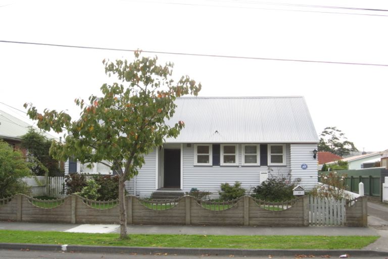 Photo of property in 17 Bush Street, Naenae, Lower Hutt, 5011