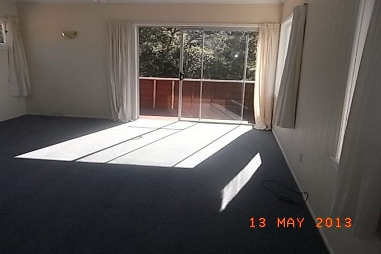 Photo of property in 18 Heath Avenue, Northcote, Auckland, 0627