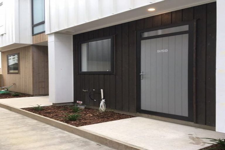 Photo of property in 9/50 Friend Street, Karori, Wellington, 6012
