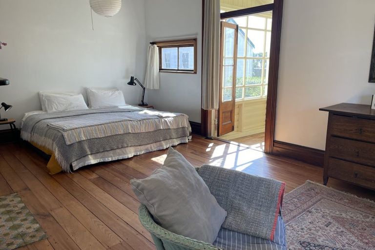 Photo of property in 2 Bath Street, Plimmerton, Porirua, 5026