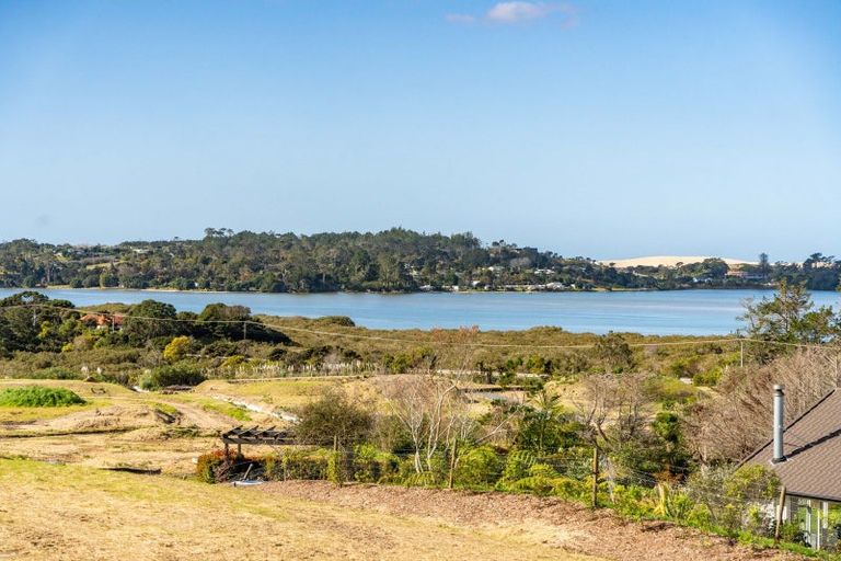 Photo of property in 48 Old Waipu Road, Mangawhai, 0505