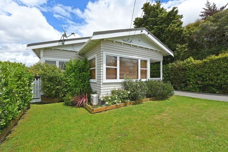 Photo of property in 2a Beth Street, Trentham, Upper Hutt, 5018