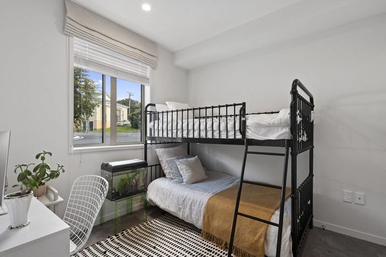 Photo of property in 9/83 Hinemoa Street, Birkenhead, Auckland, 0626