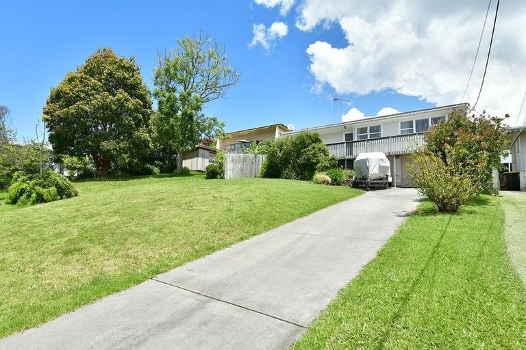 Photo of property in 16 Sundown Avenue, Manly, Whangaparaoa, 0930