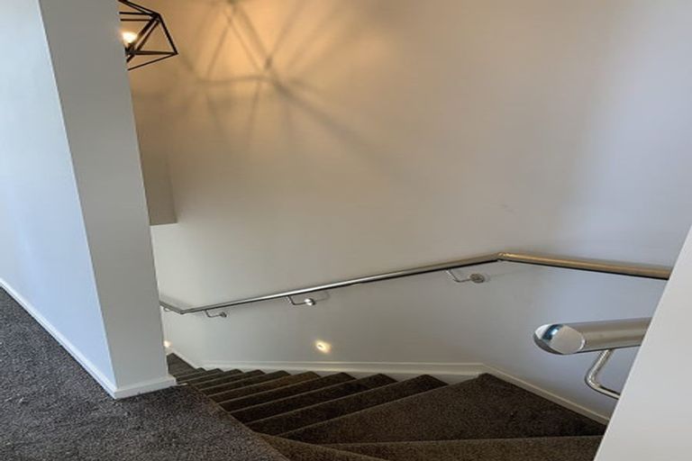 Photo of property in 69b Astley Avenue, New Lynn, Auckland, 0600