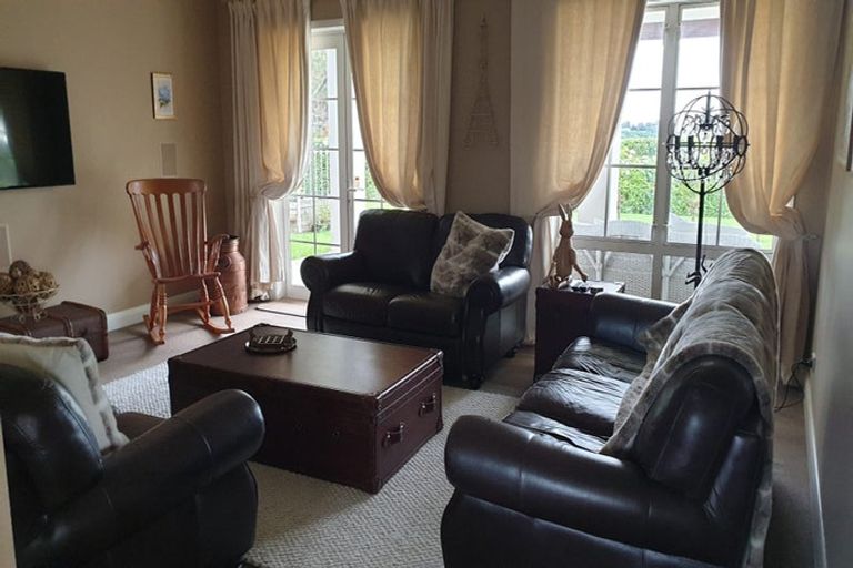 Photo of property in 14 Jason Place, Pyes Pa, Tauranga, 3112