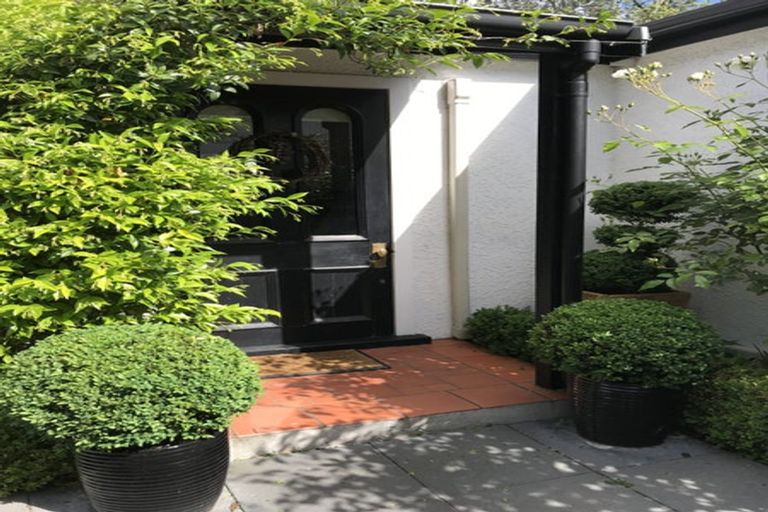 Photo of property in 12 Tainui Drive, Havelock North, 4130