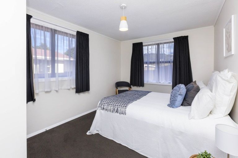 Photo of property in 18 Mary Crescent, Elderslea, Upper Hutt, 5018