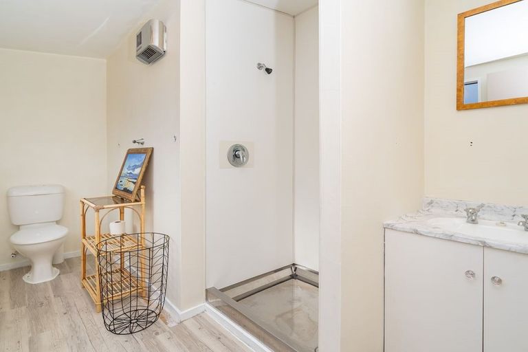 Photo of property in 46 Kinmont Crescent, Kinmont Park, Mosgiel, 9024