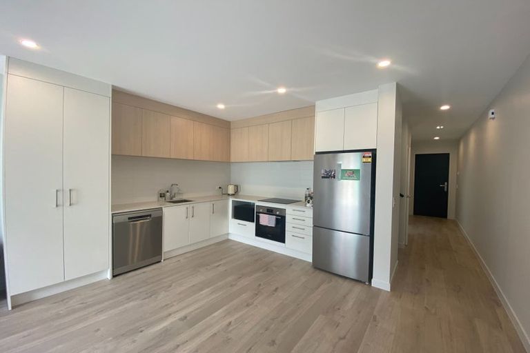 Photo of property in 6 Mcgibbon Lane, Jacks Point, 9371