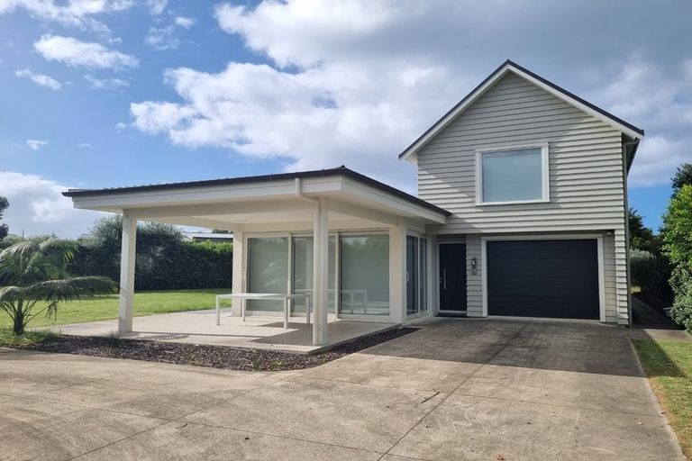 Photo of property in 2 Taumata Road, Omaha, Warkworth, 0986