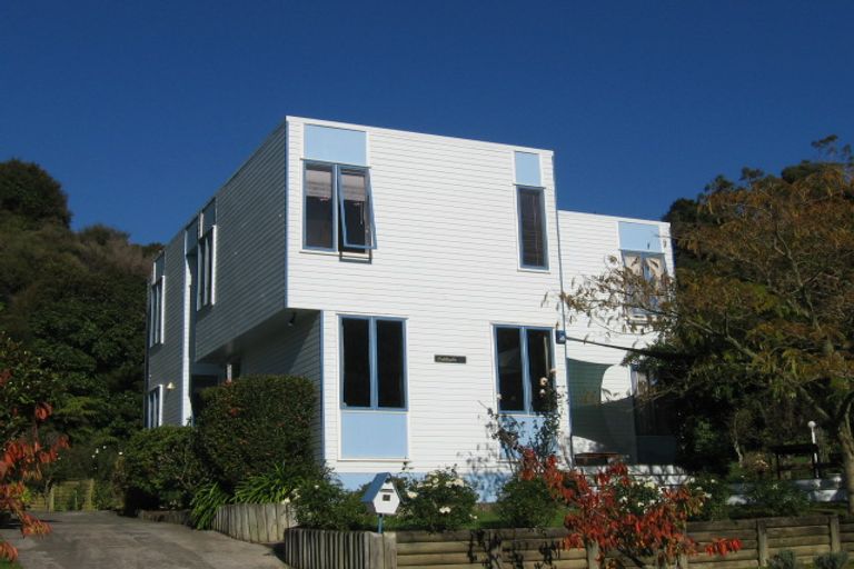 Photo of property in 50 Rawhiti Street, Stokes Valley, Lower Hutt, 5019