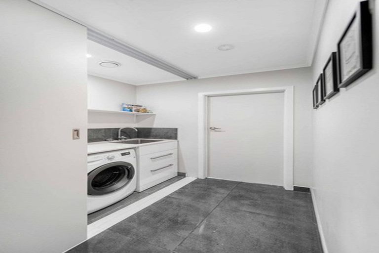 Photo of property in 5 Callis Avenue, Opaheke, Papakura, 2113