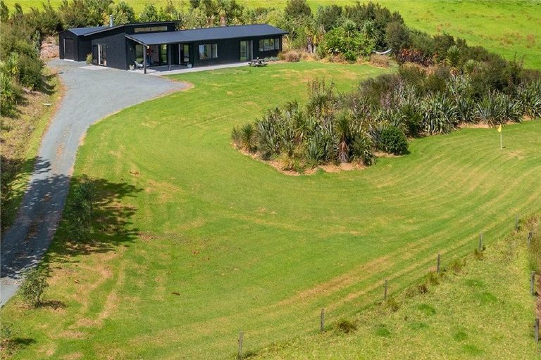 Photo of property in 13 De Boer Lane, Mangawhai, Kaiwaka, 0573