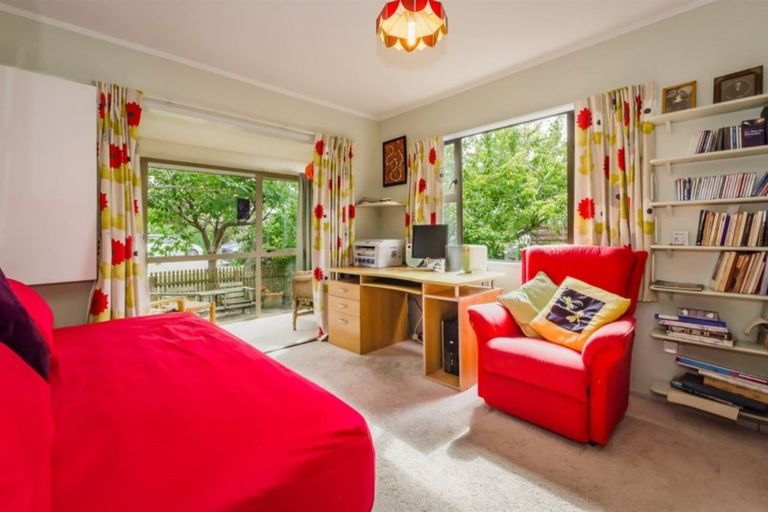 Photo of property in 60a Rata Road, Raumati Beach, Paraparaumu, 5032