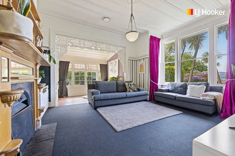 Photo of property in 19 Middleton Road, Kew, Dunedin, 9012