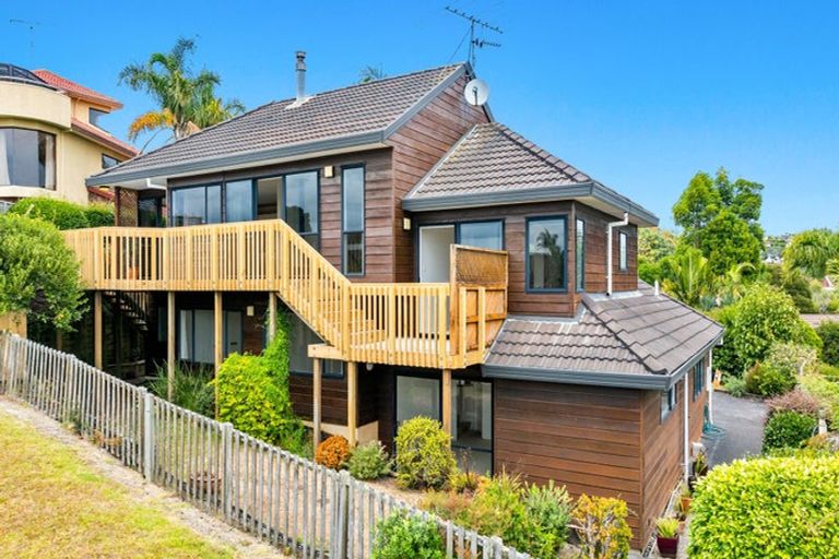 Photo of property in 49 Waiau Street, Torbay, Auckland, 0630
