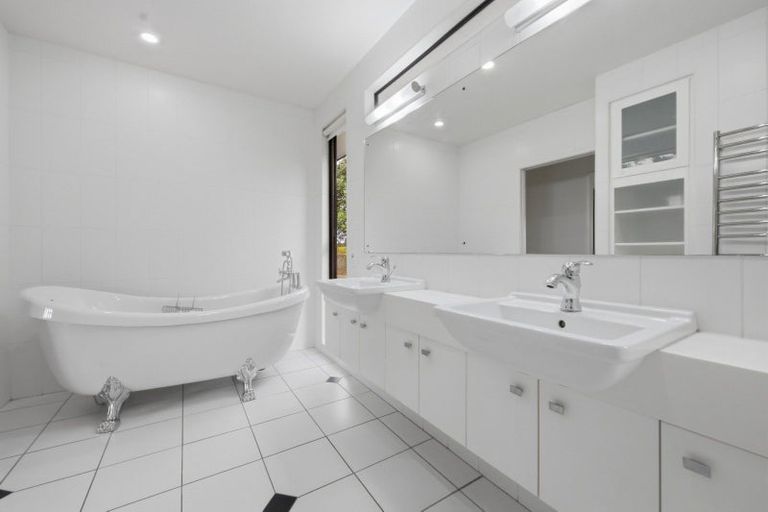 Photo of property in 4 Hamilton Road, Warkworth, 0982
